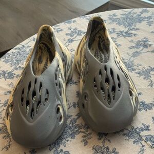 Yeezy Adidas Foam Runners Gray and Cream Slip-Ons